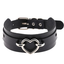 Load image into Gallery viewer, Leather Choker Heart Necklace - Silver