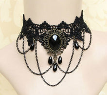 Load image into Gallery viewer, Vintage Black &amp; Gold Chocker Necklace
