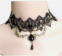 Load image into Gallery viewer, Vintage Black &amp; Gold Chocker Necklace